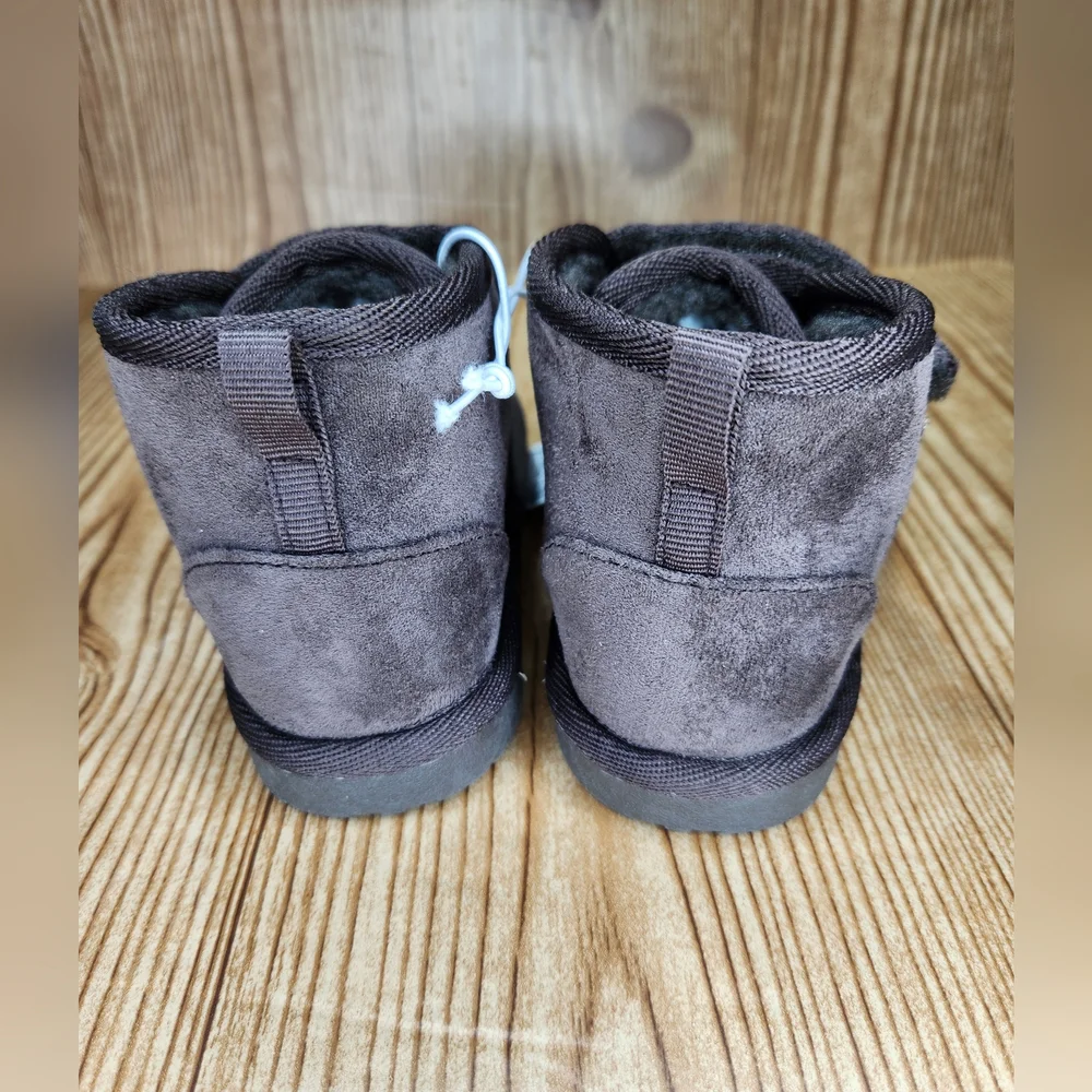 Children's‎ Place NWT Toddler Brown Boot Size 7